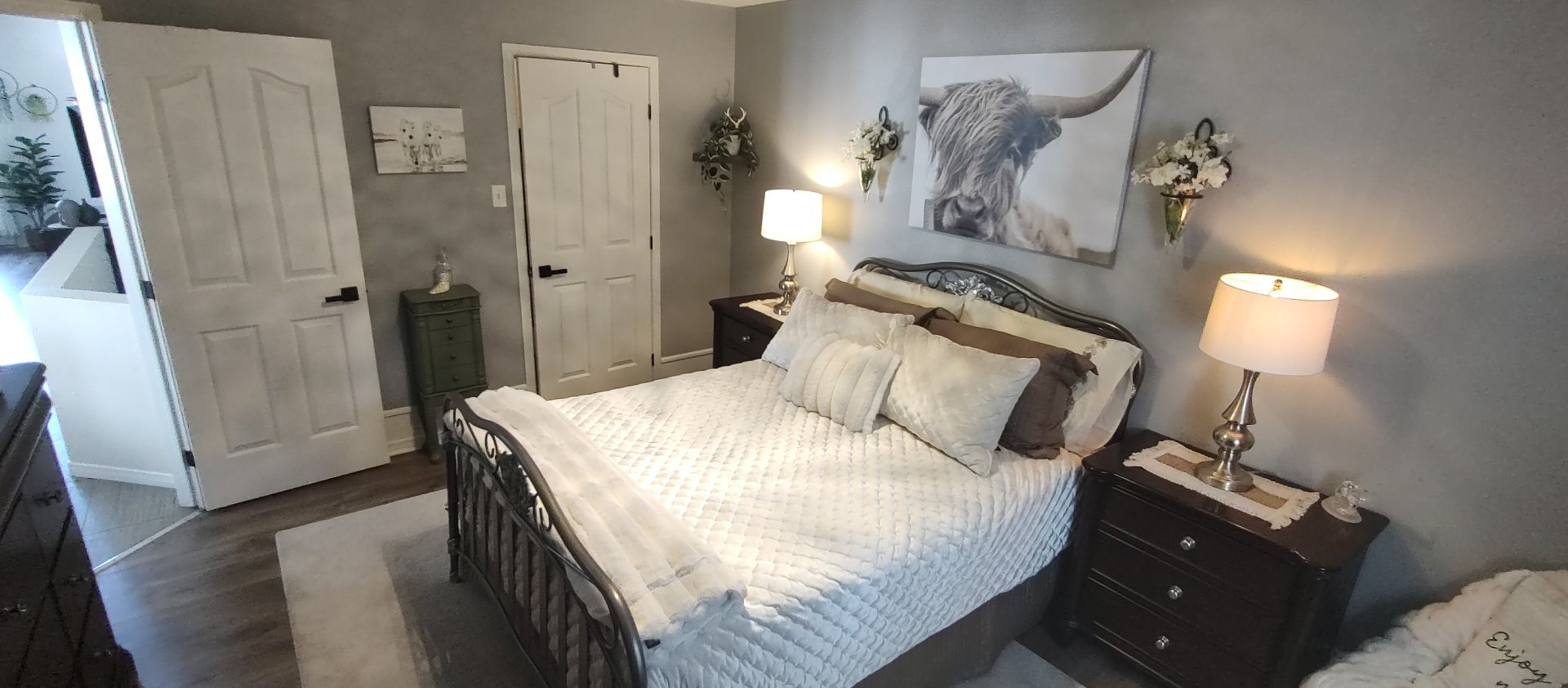 Primary bedroom