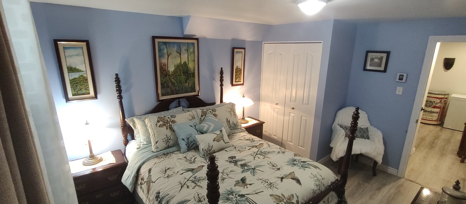 Bedroom