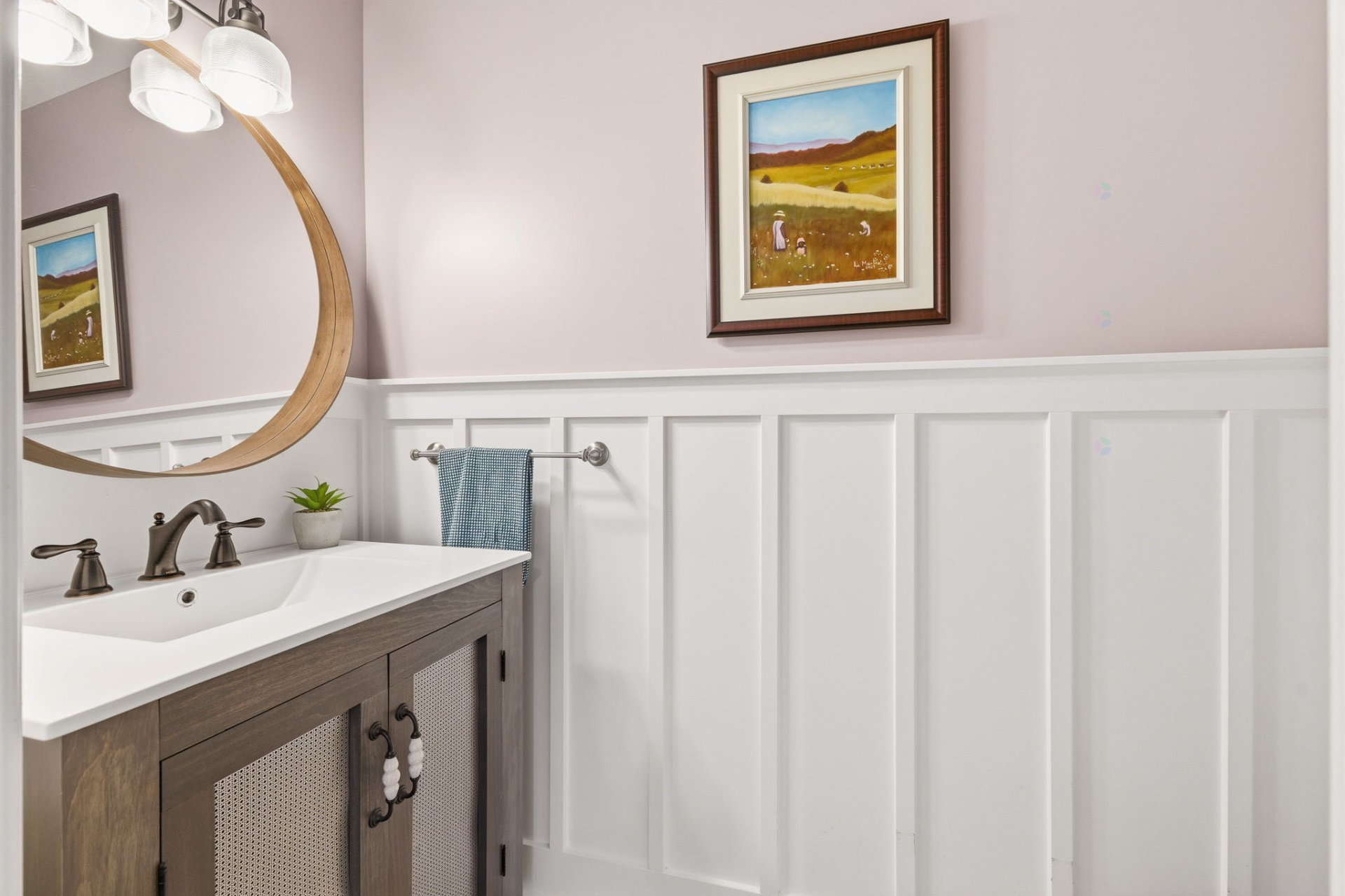 Powder room