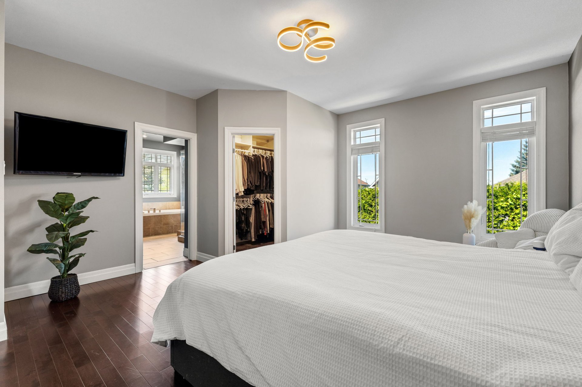Master bedroom