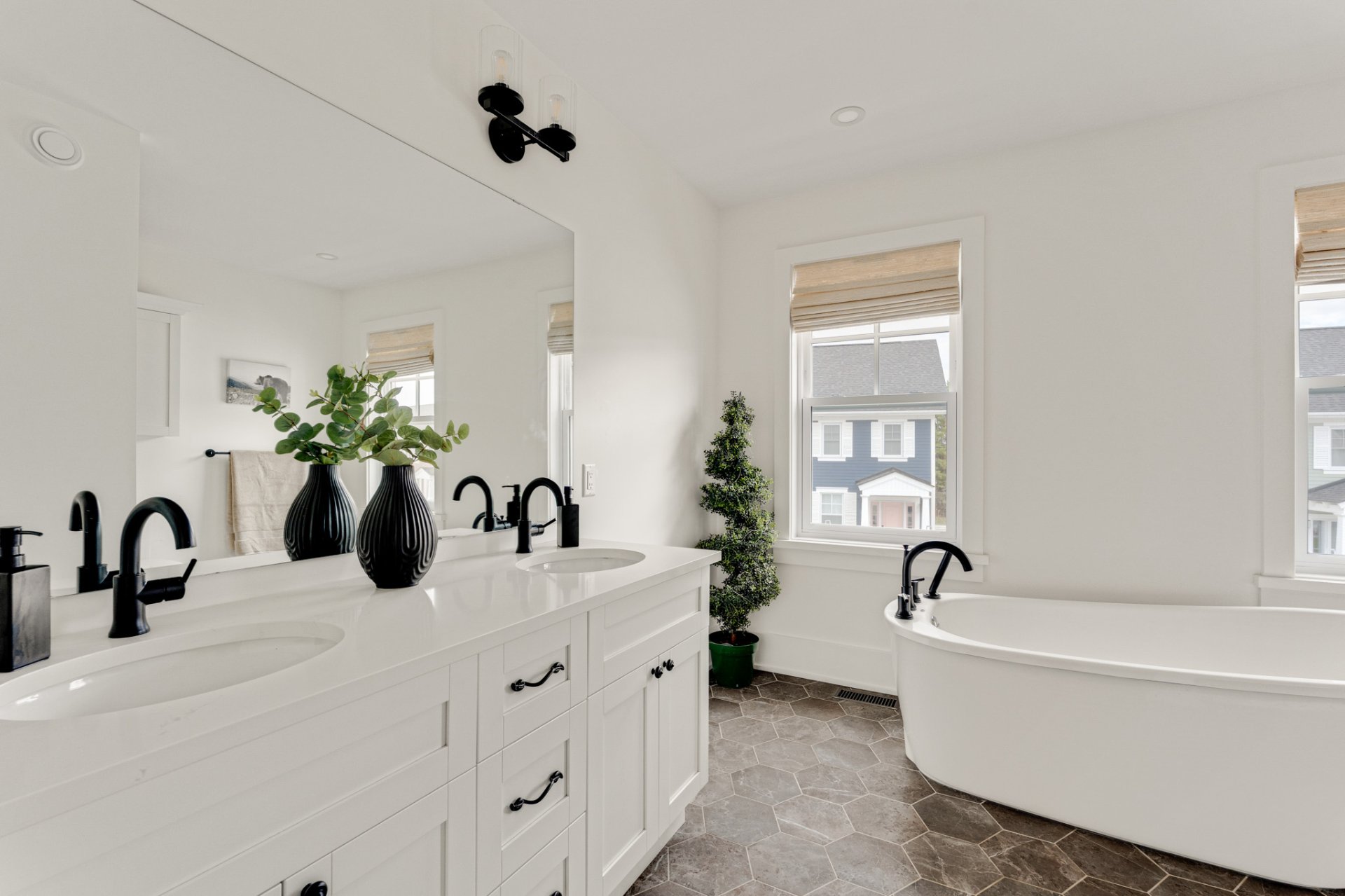 Ensuite bathroom