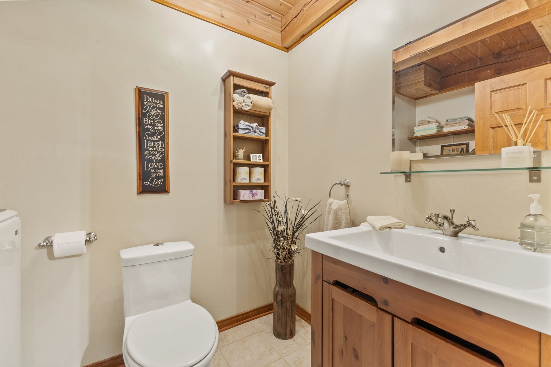 Powder room