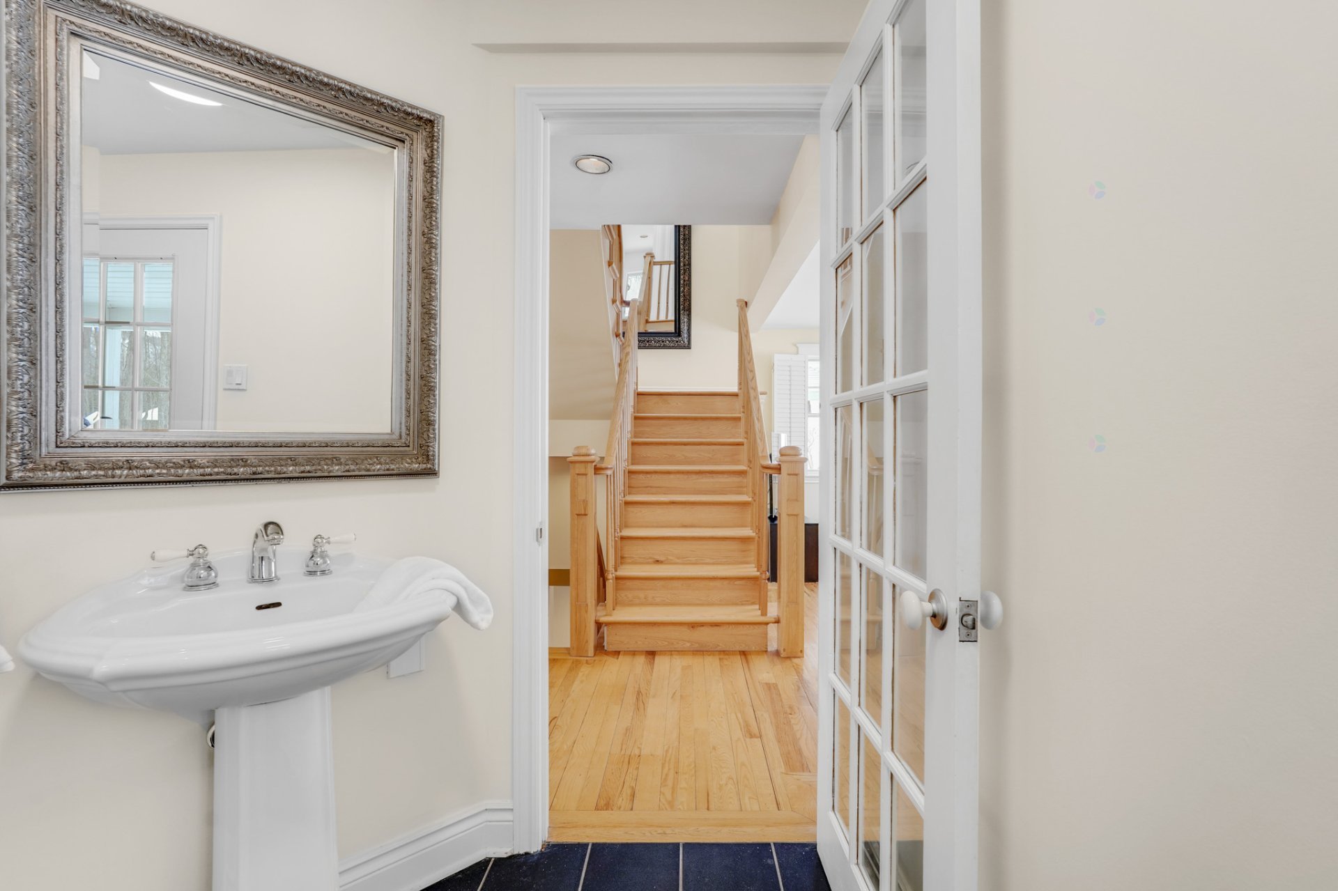 Powder room