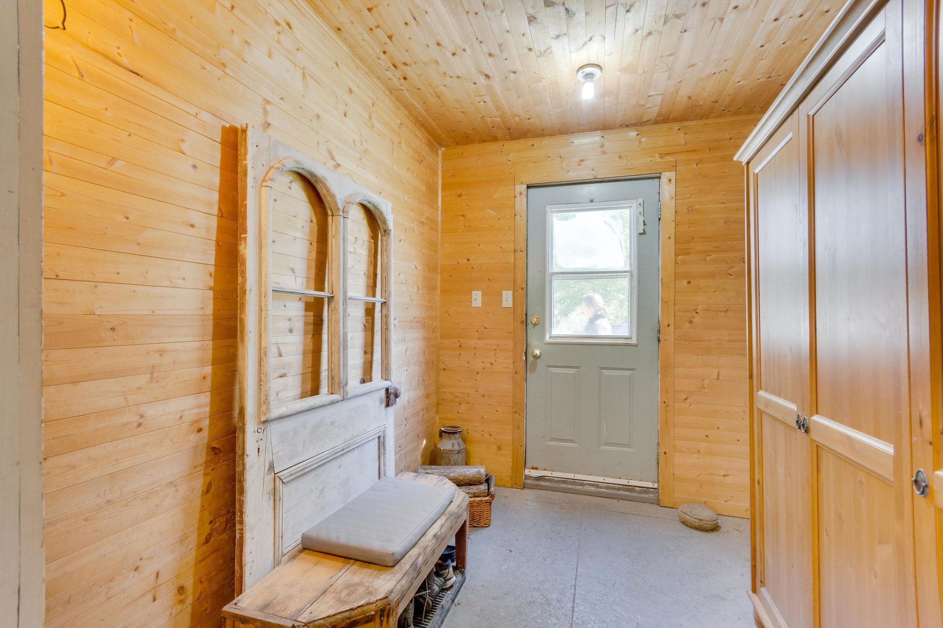 Hall
