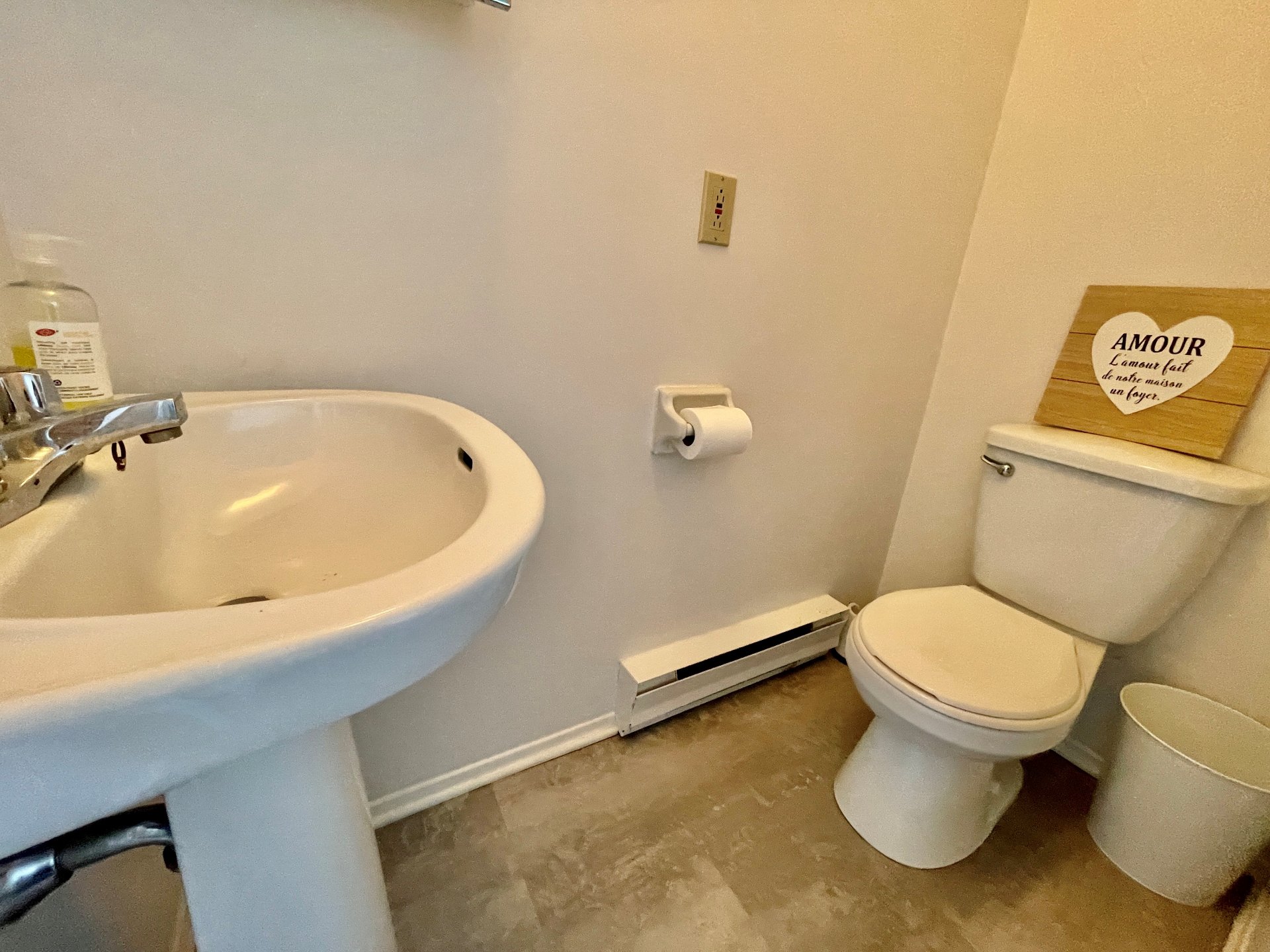 Powder room