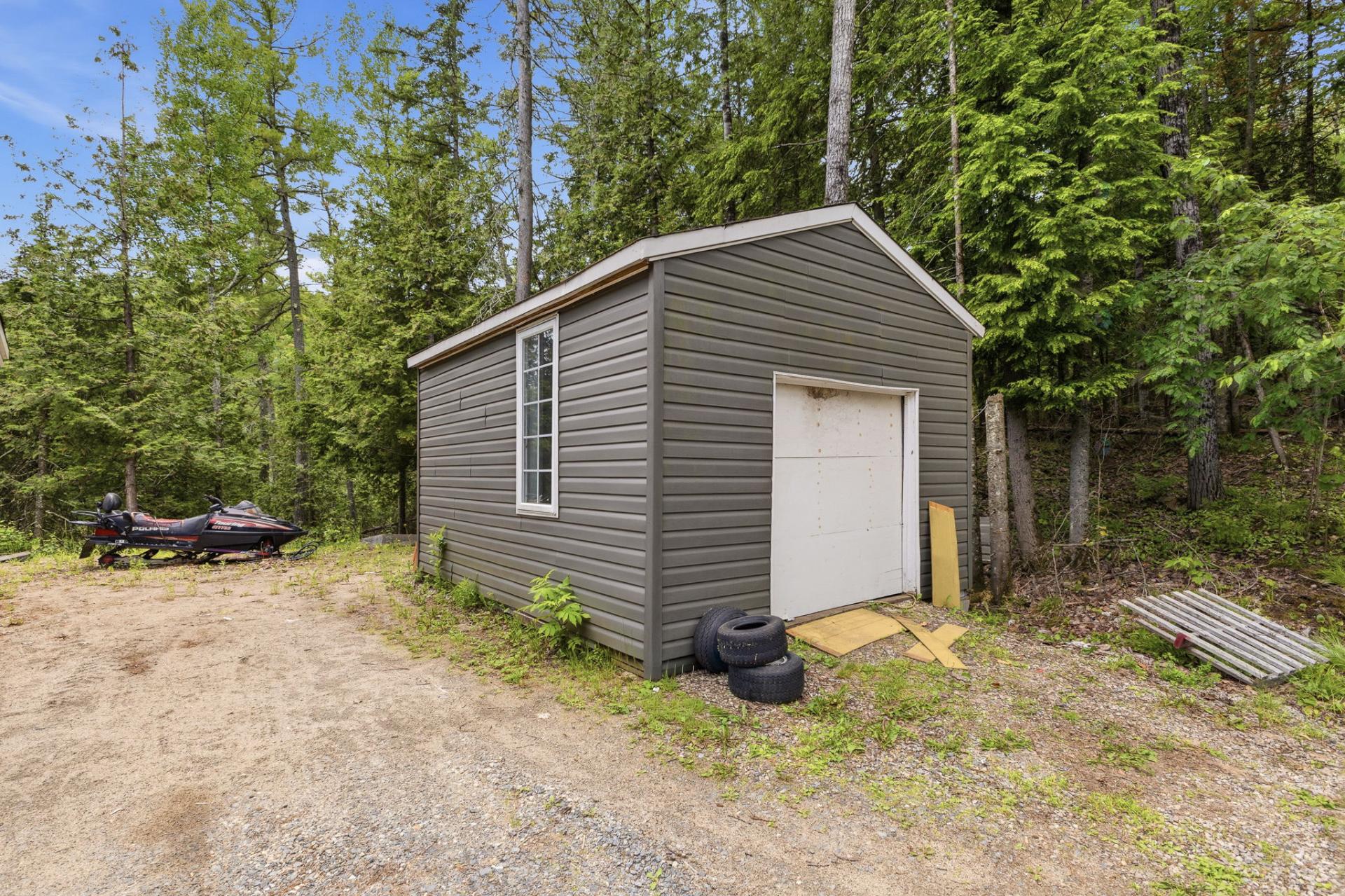 Shed