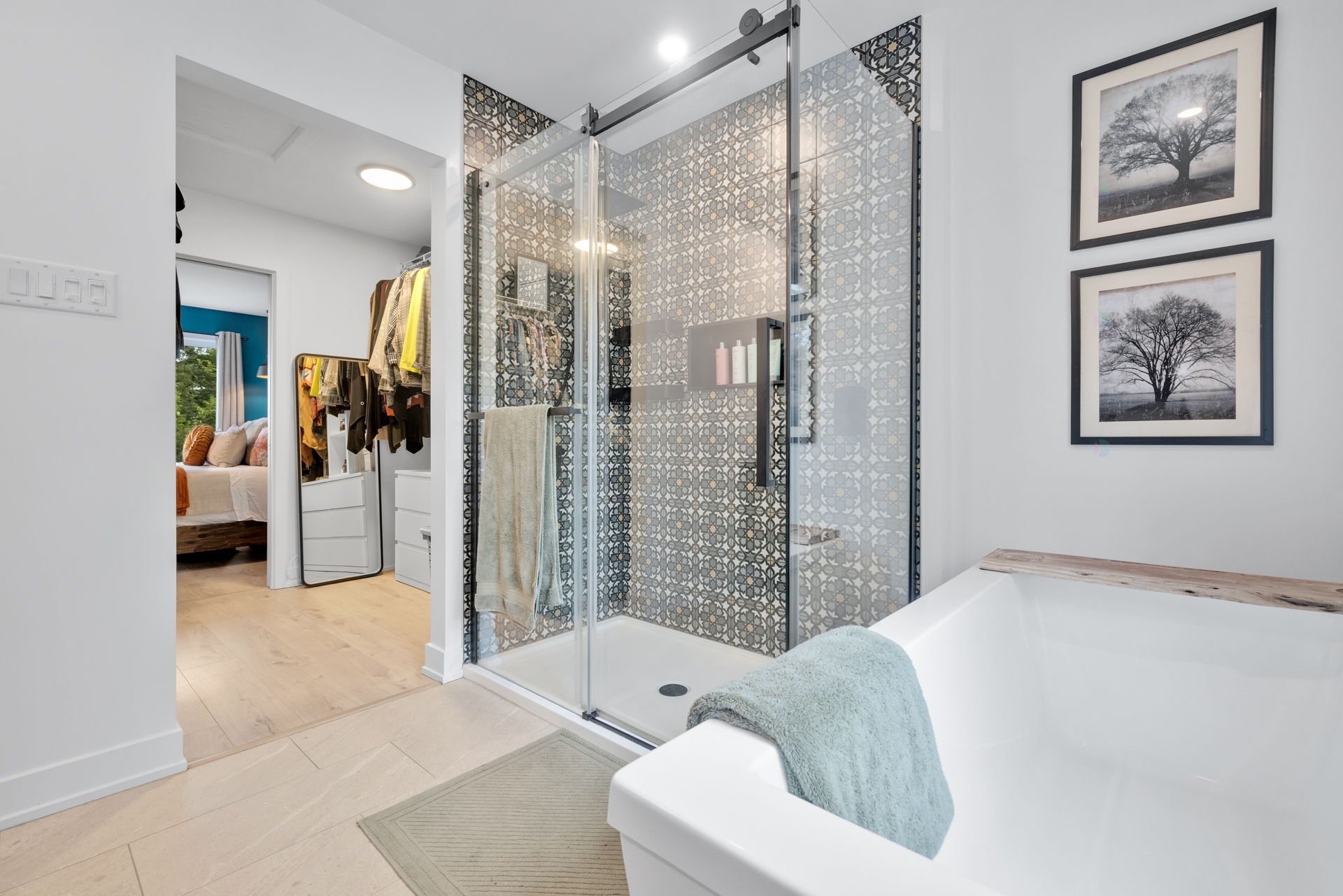 Salle de bains attenante à la CCP
