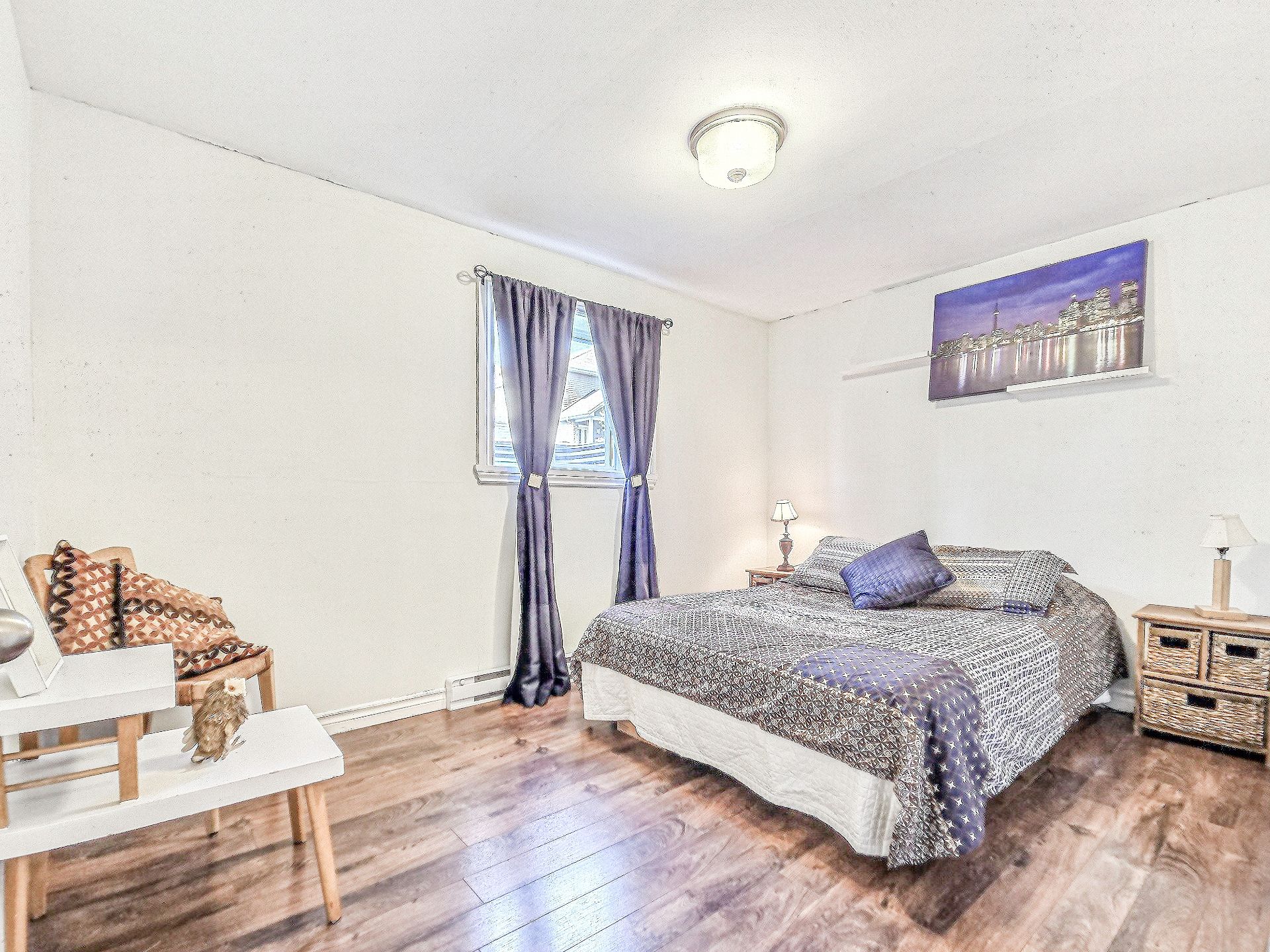 Master bedroom - apt E à titre d'exemple seulement