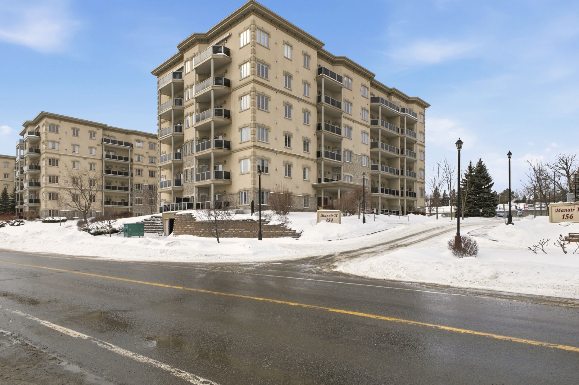 154 Boul. de Lucerne 102