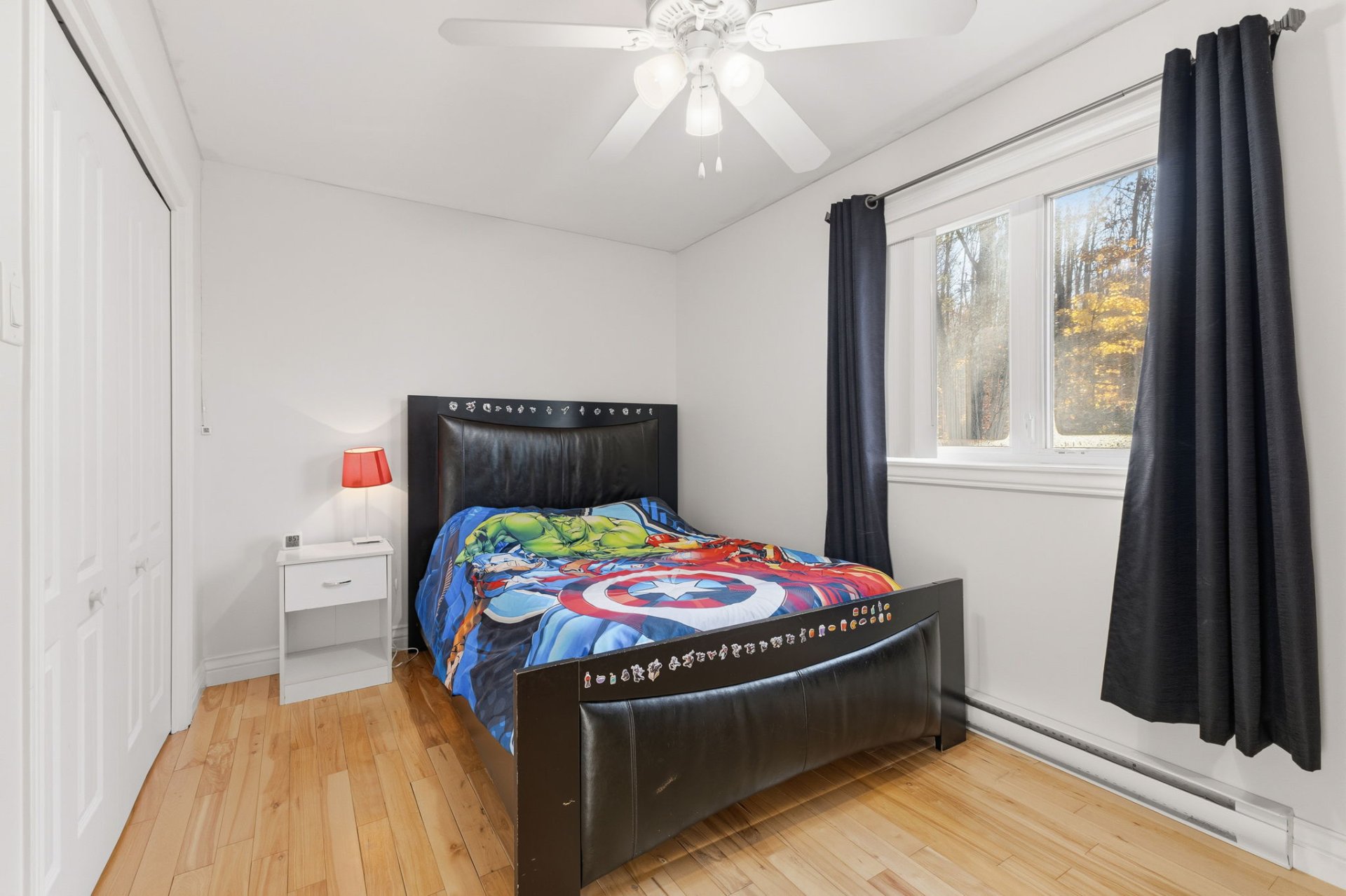 Bedroom