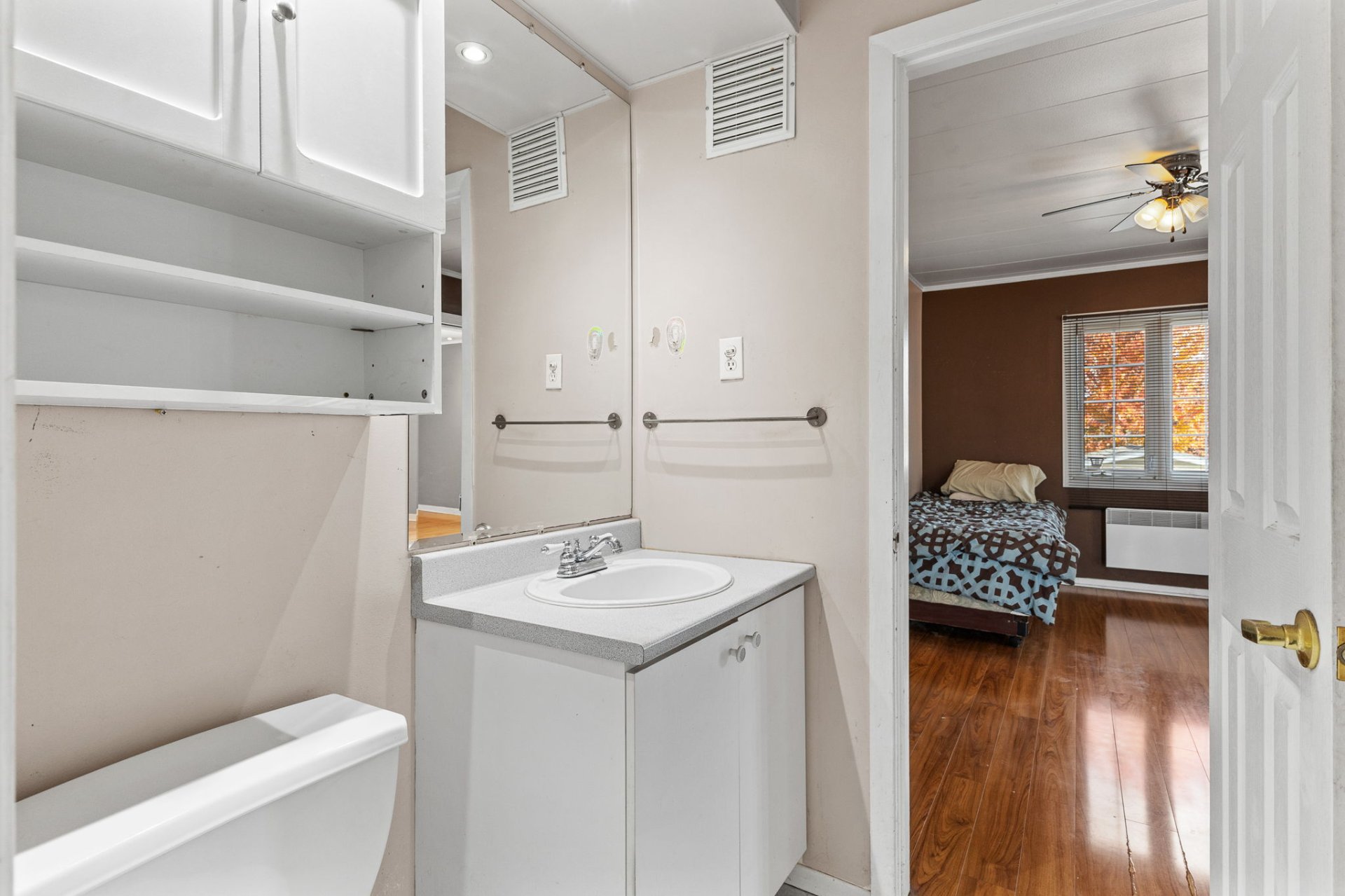 Powder room