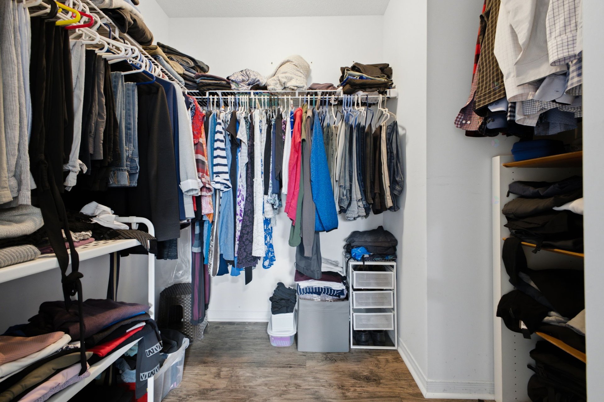 Walk-in closet