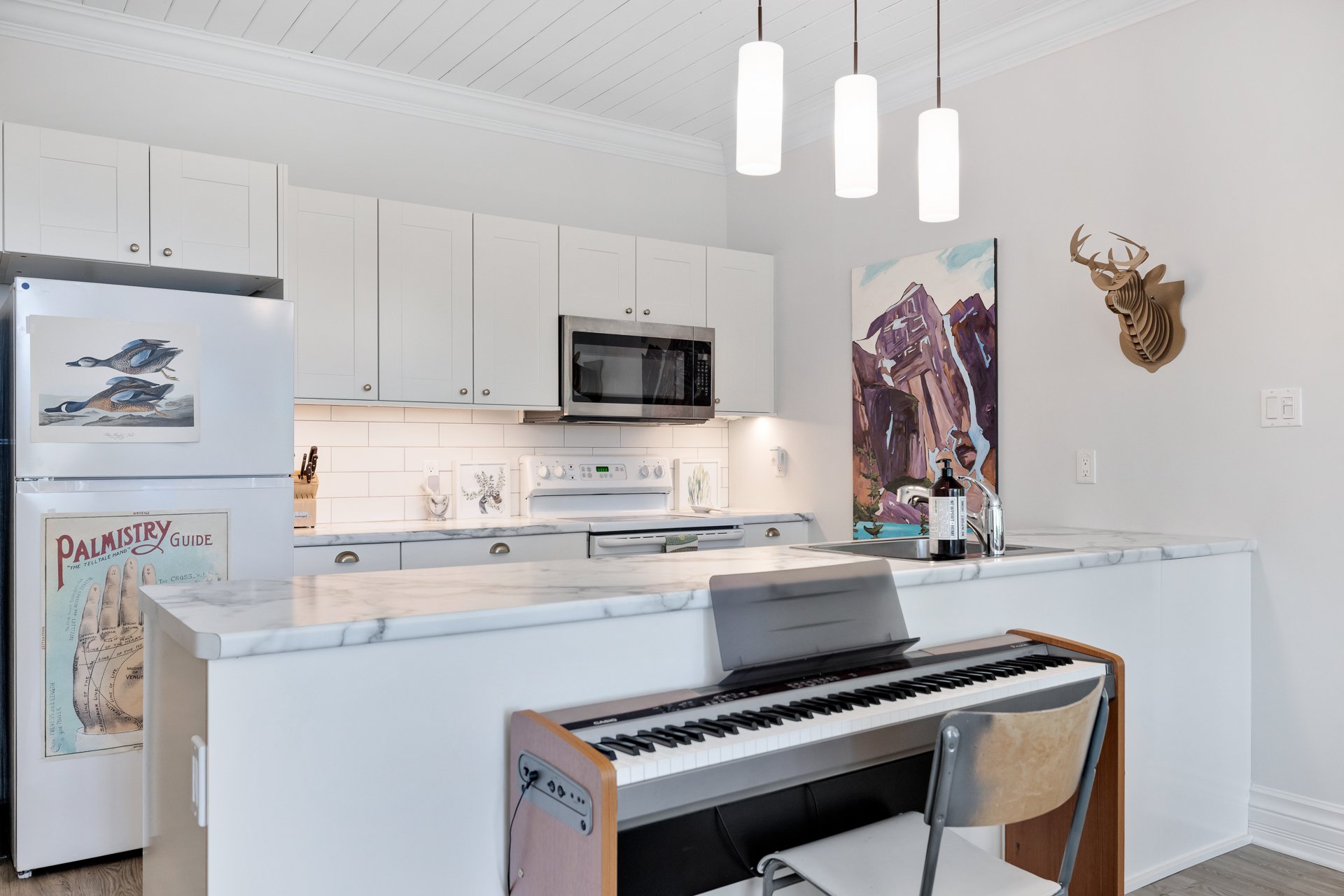 Kitchen - Guest suite