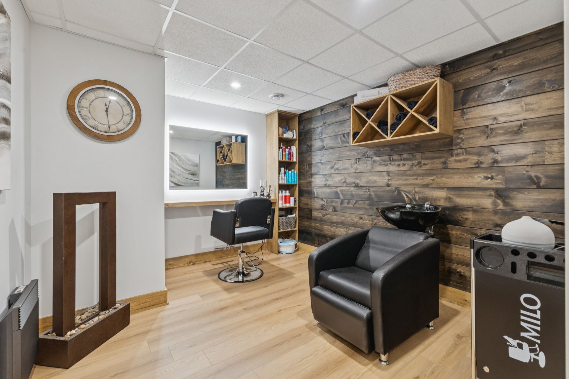 Other - Hairdressing room