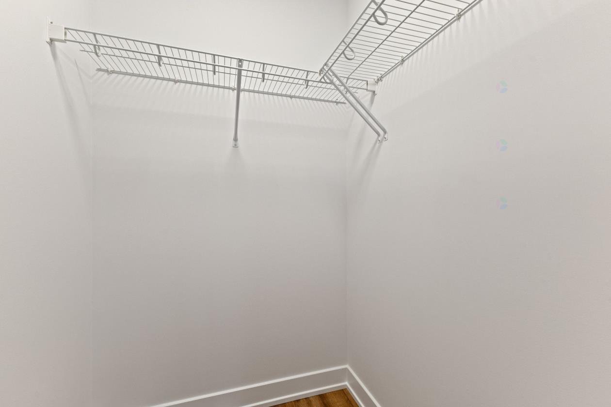 Walk-in closet