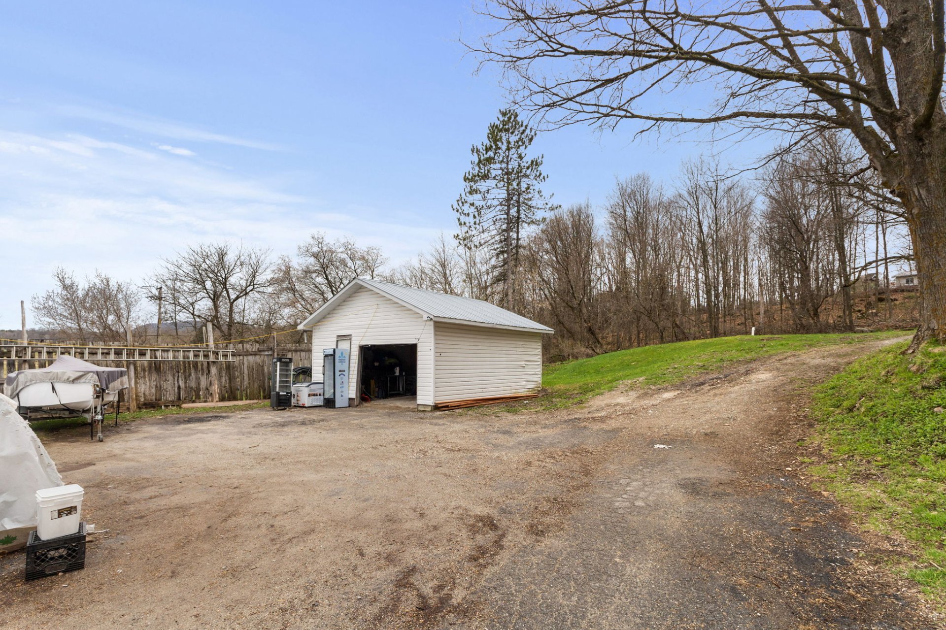 Garage