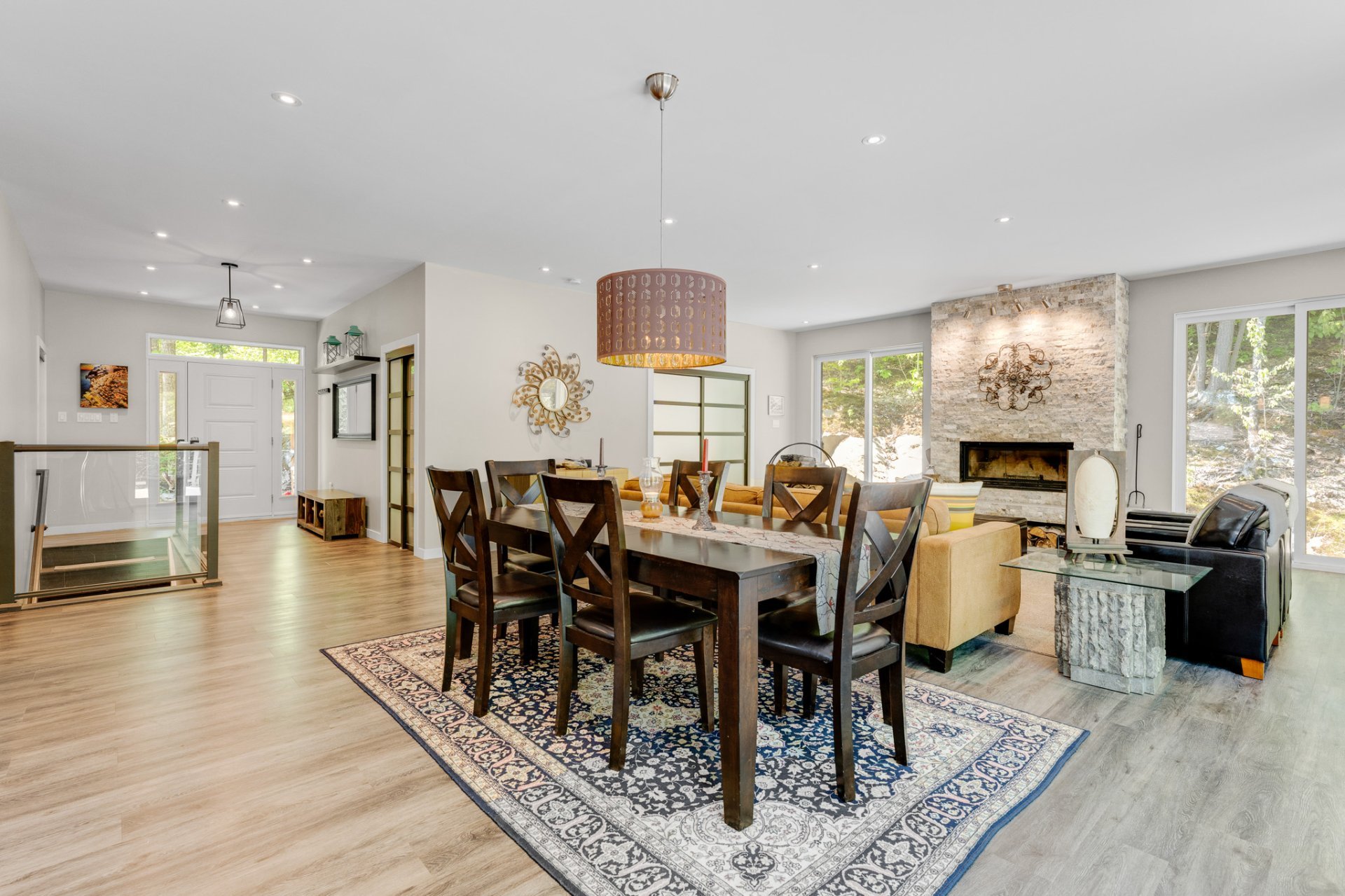 Dining room