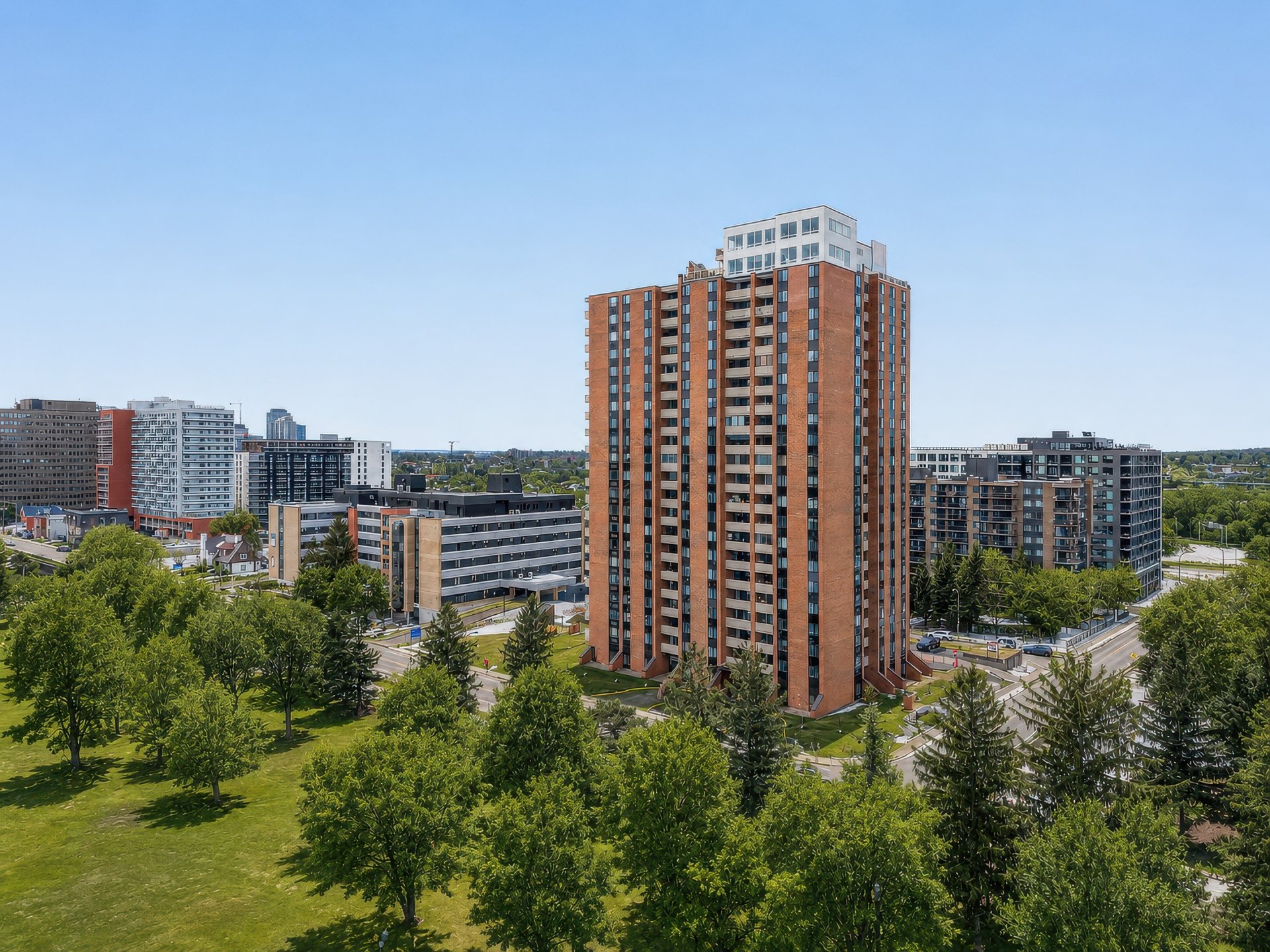 285 Rue Laurier 2109