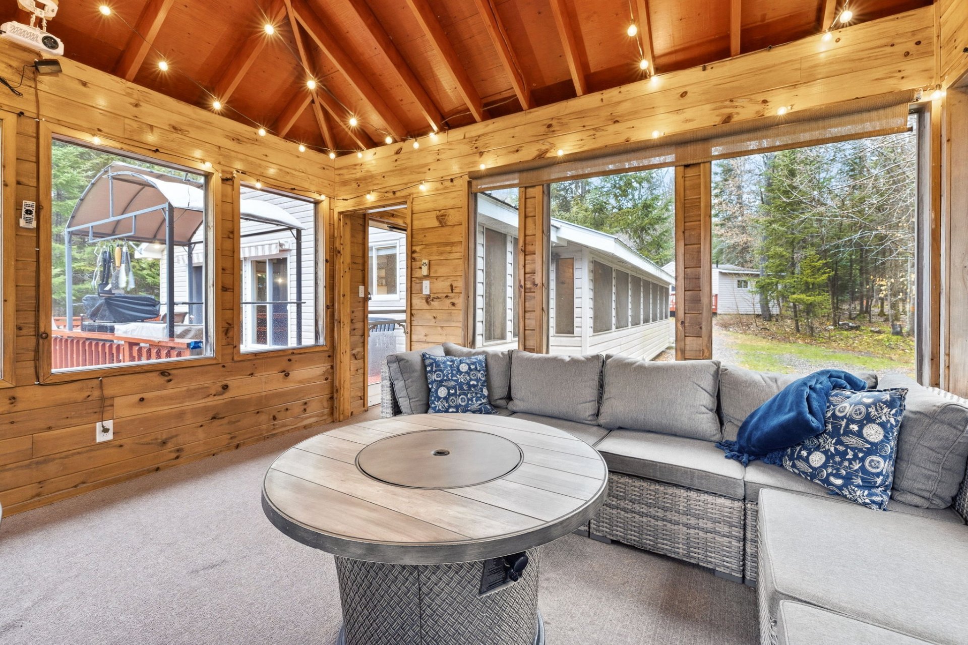 Solarium/Sunroom