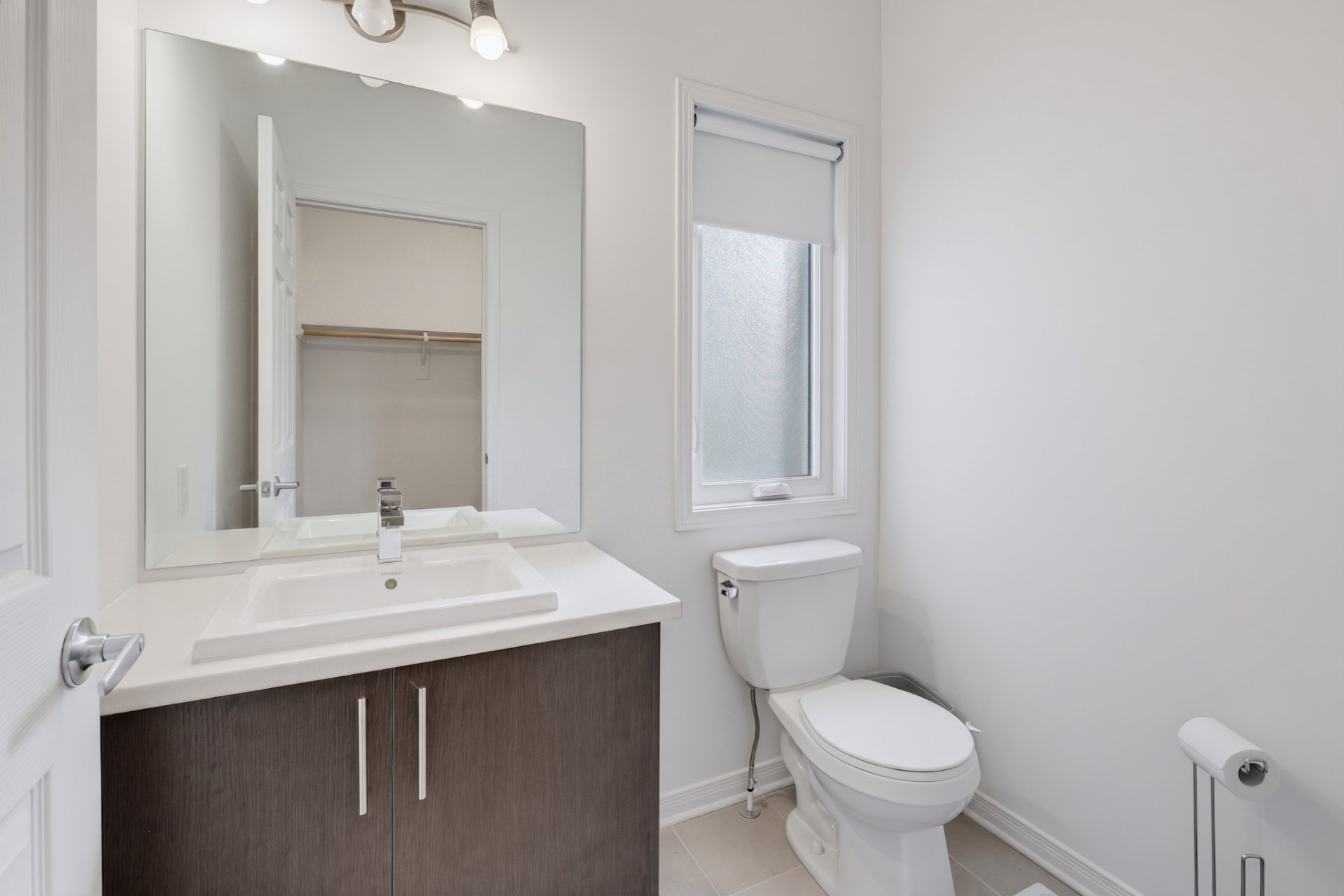 Powder room