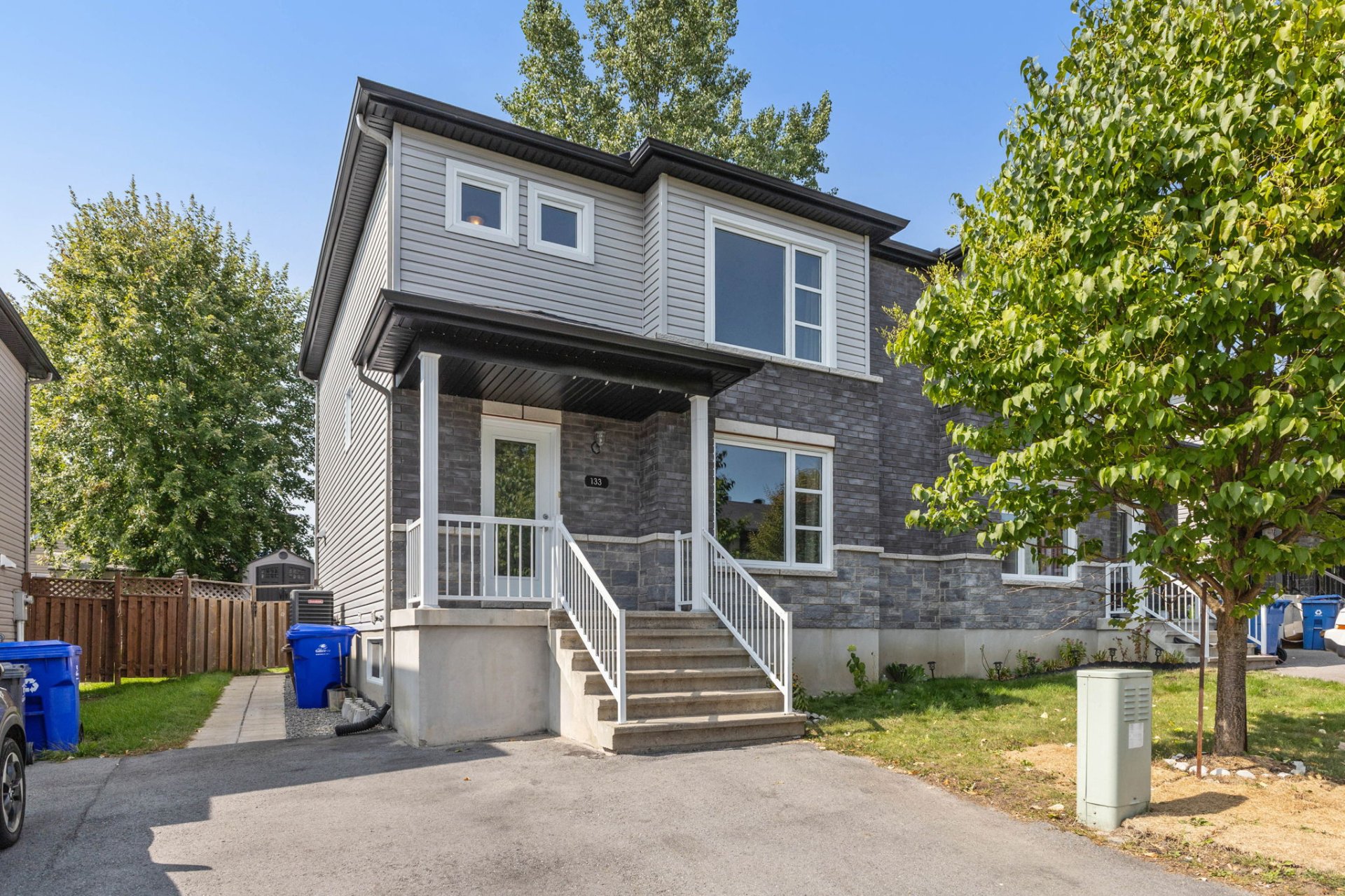 133 Rue Marcelle-Ferron 