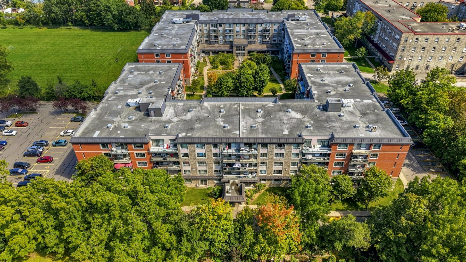 345 Boul. Wilfrid-Lavigne 441