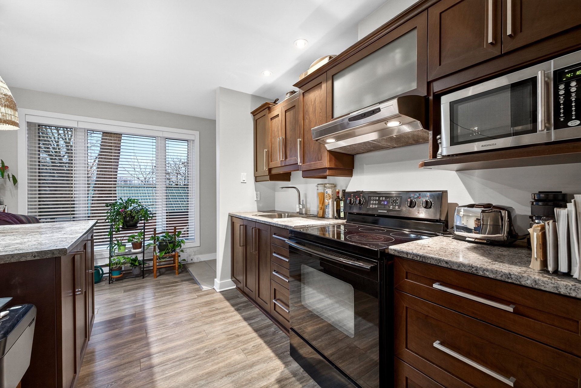 Kitchen - 1-36