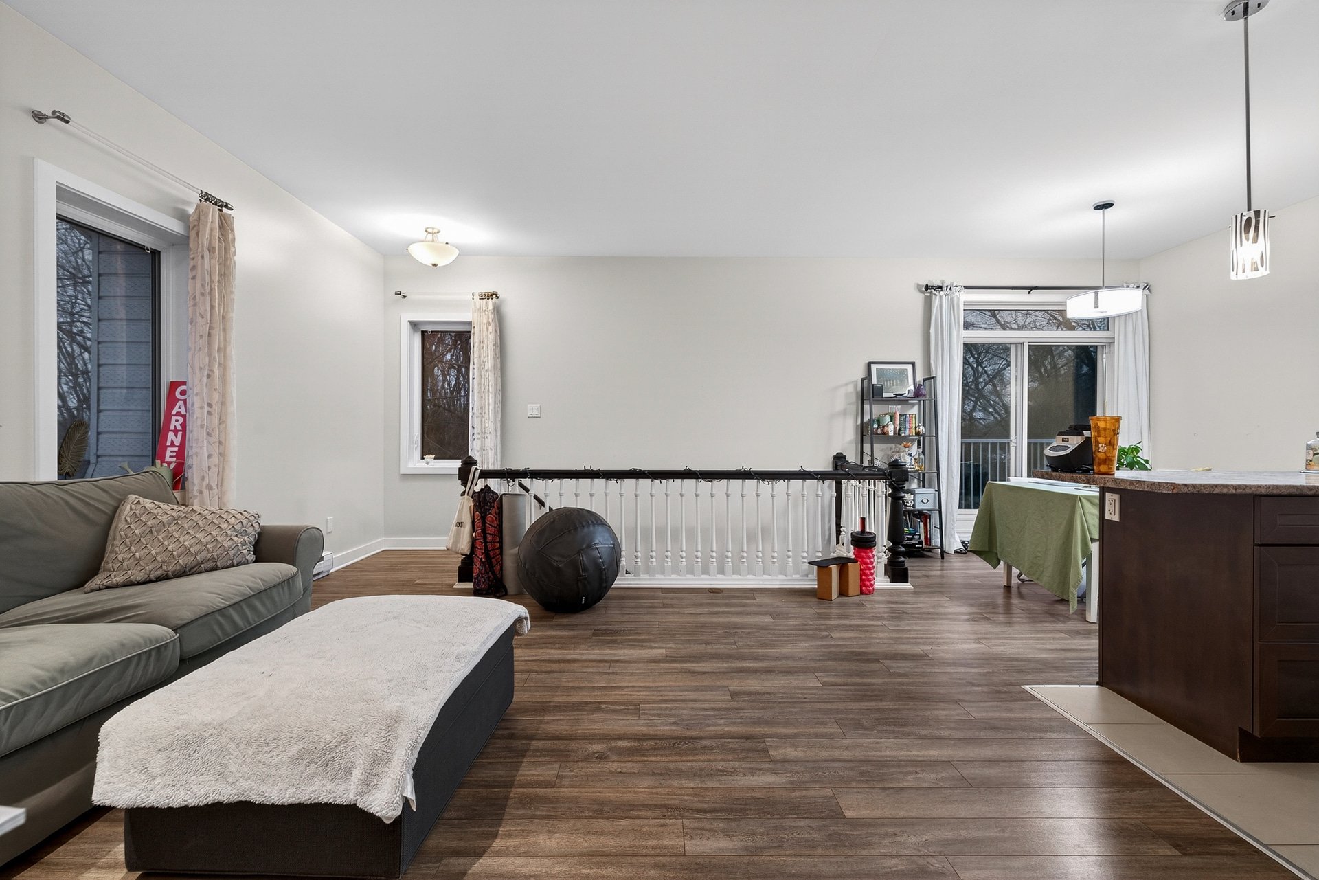 Living room - 2-36