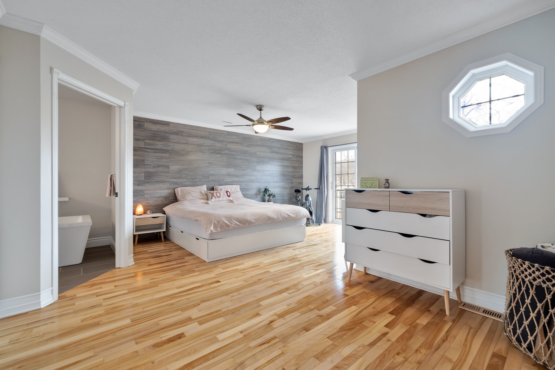 Chambre à coucher principale