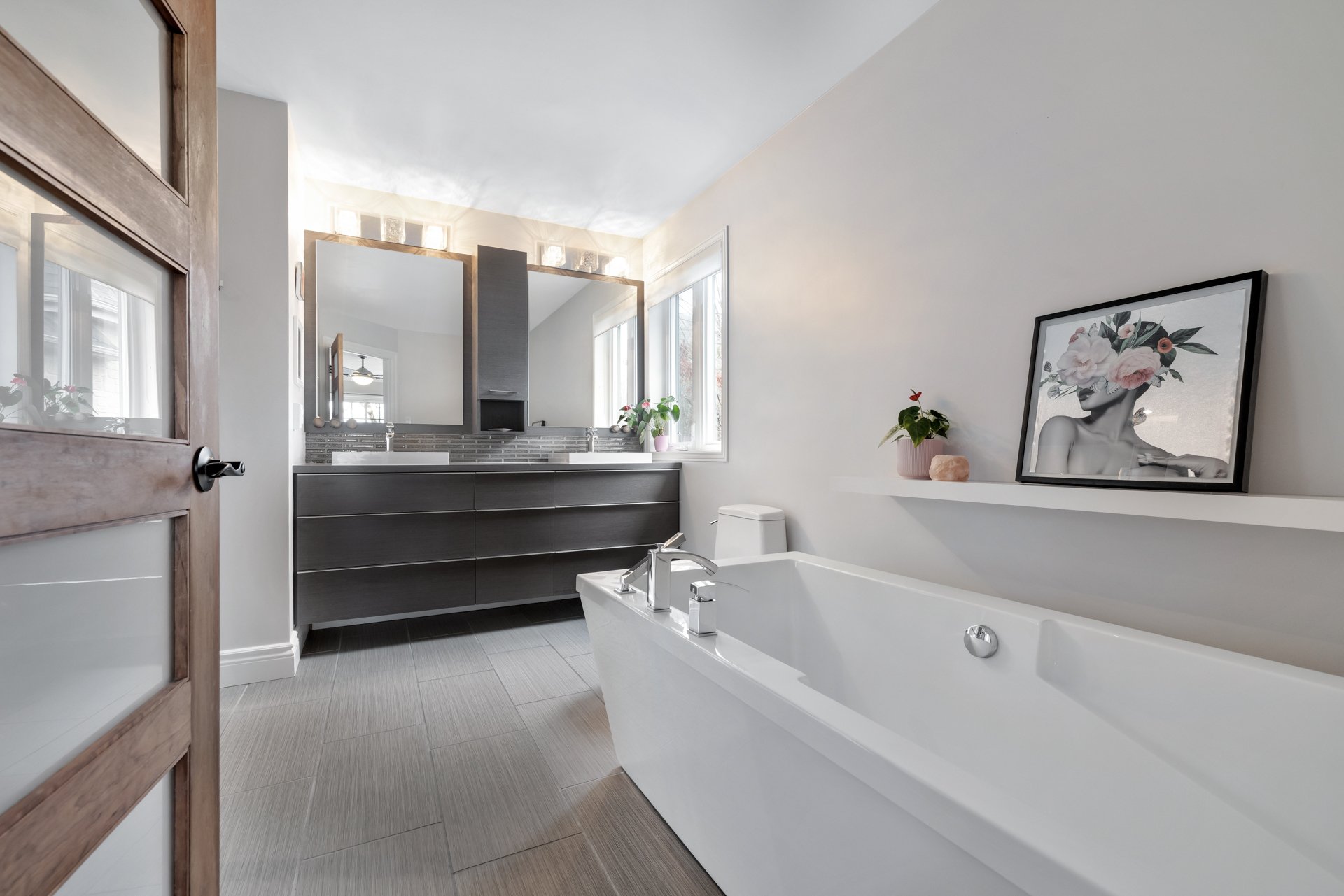 Salle de bains attenante à la CCP