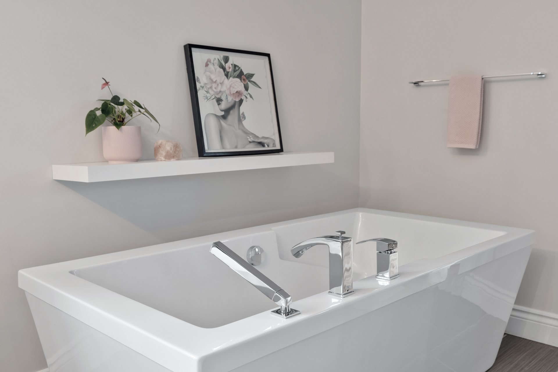 Salle de bains attenante à la CCP