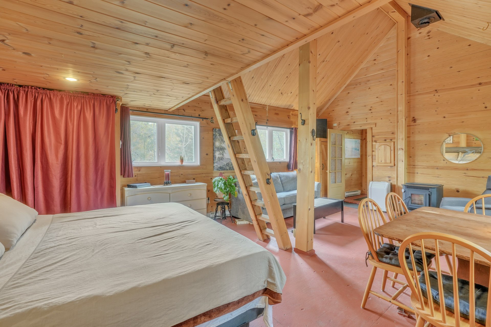 Living room - Living room/bedroom