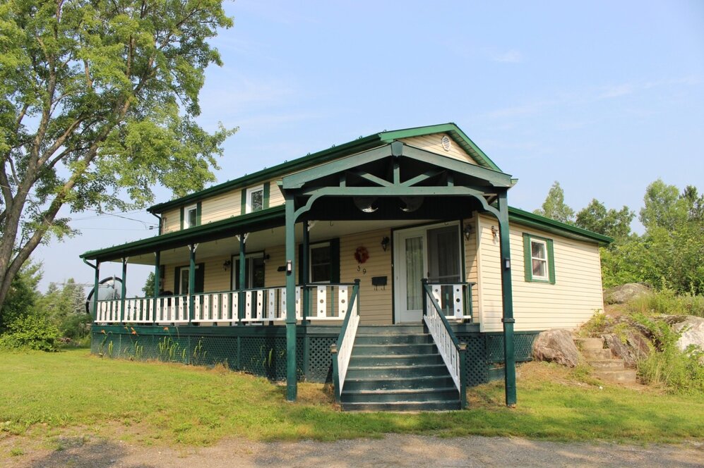 39 Rue St-Joseph 