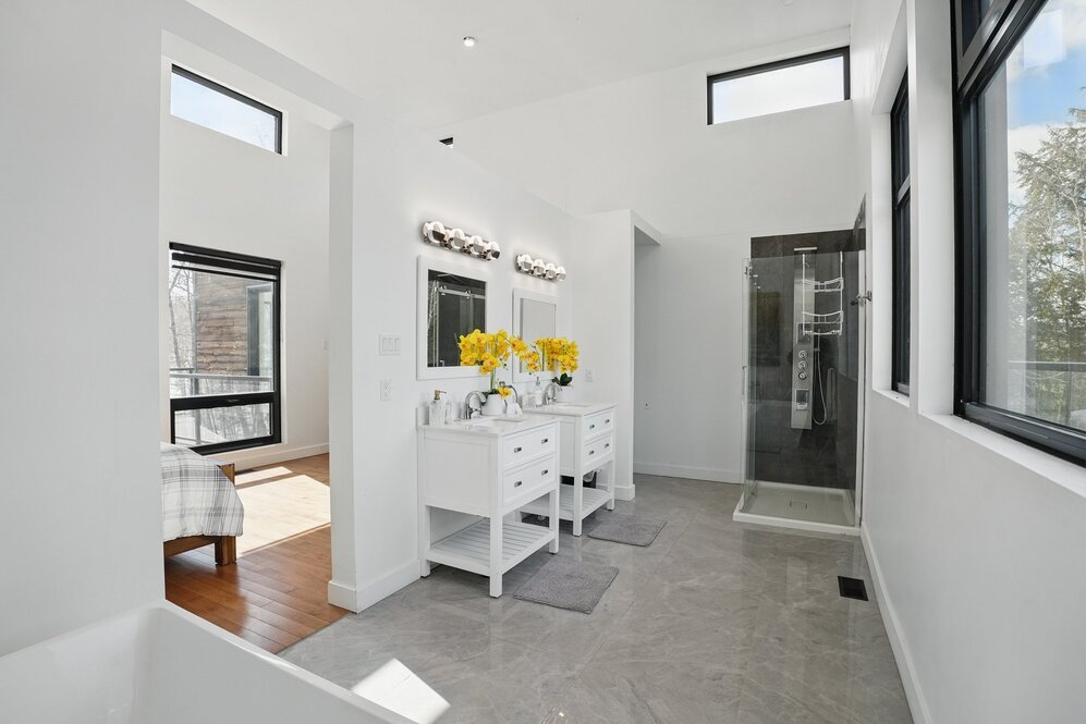 Salle de bains attenante à la CCP