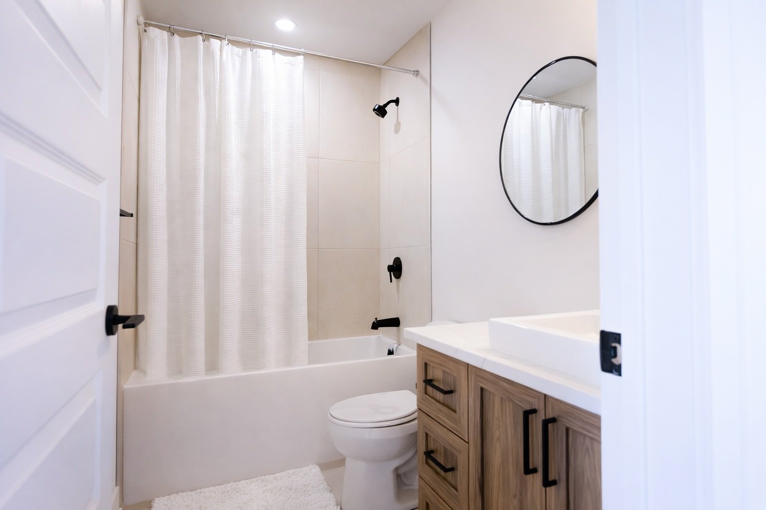 Salle de bains - Staging virtuel à titre visuel seulement