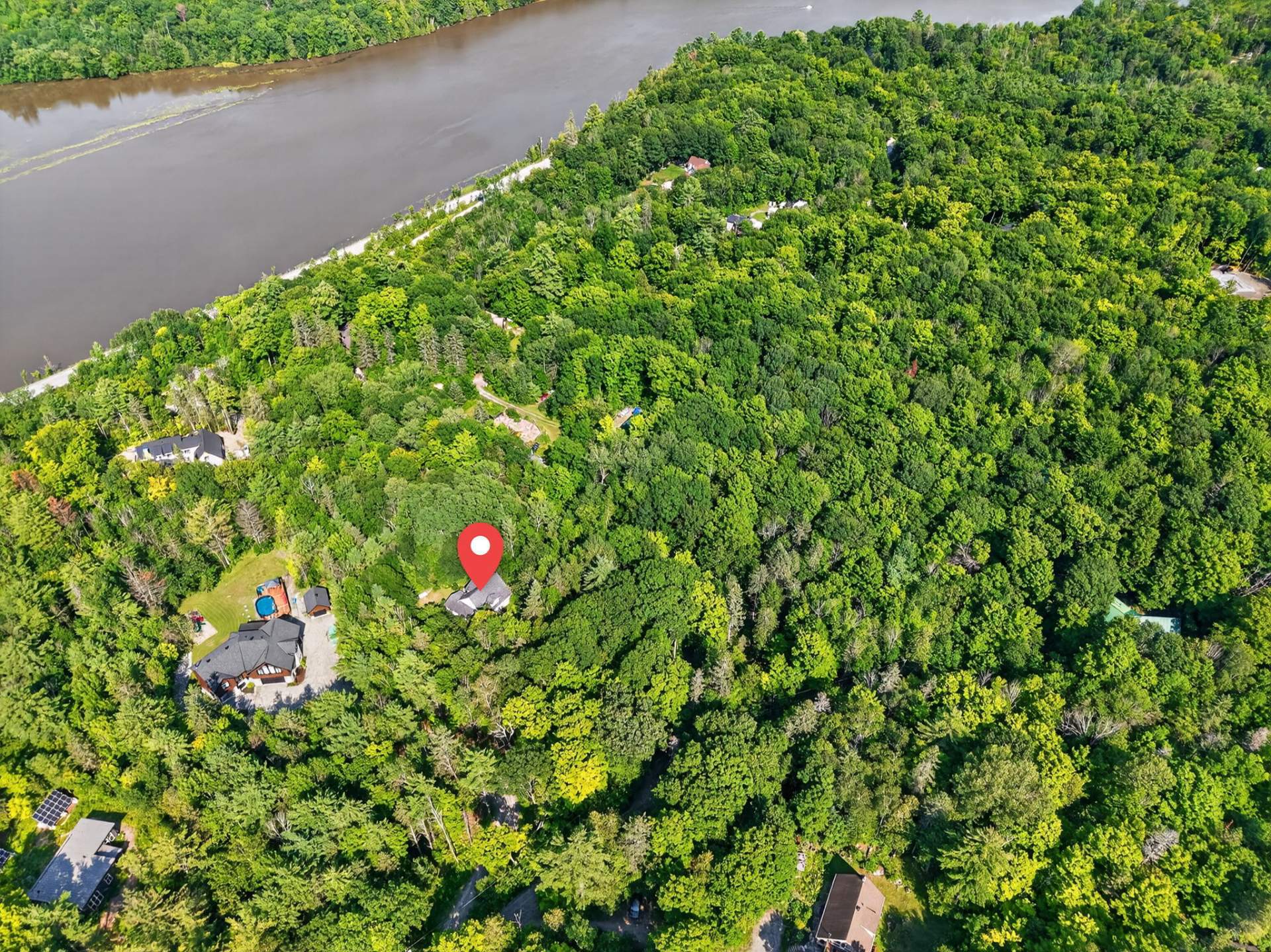 Minutes from the river and the community dock