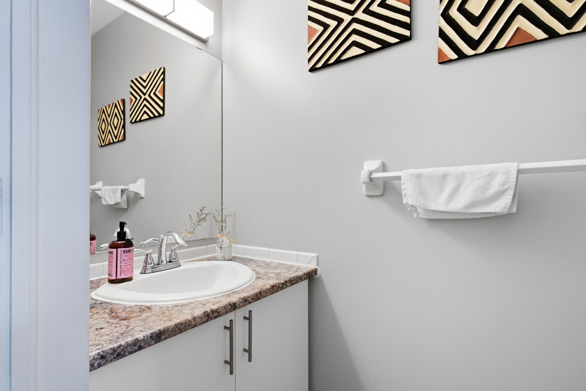 Powder room