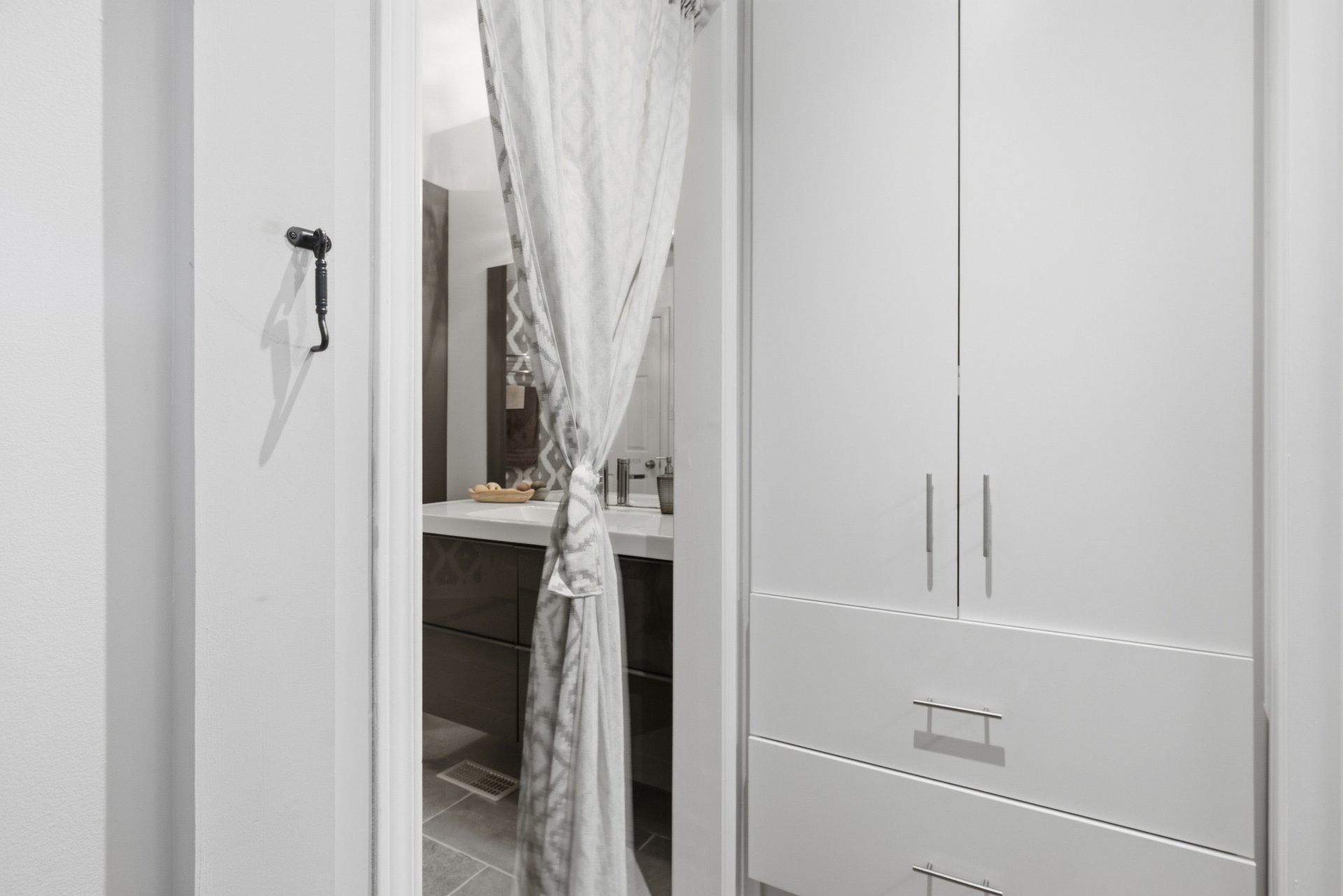 Ensuite bathroom