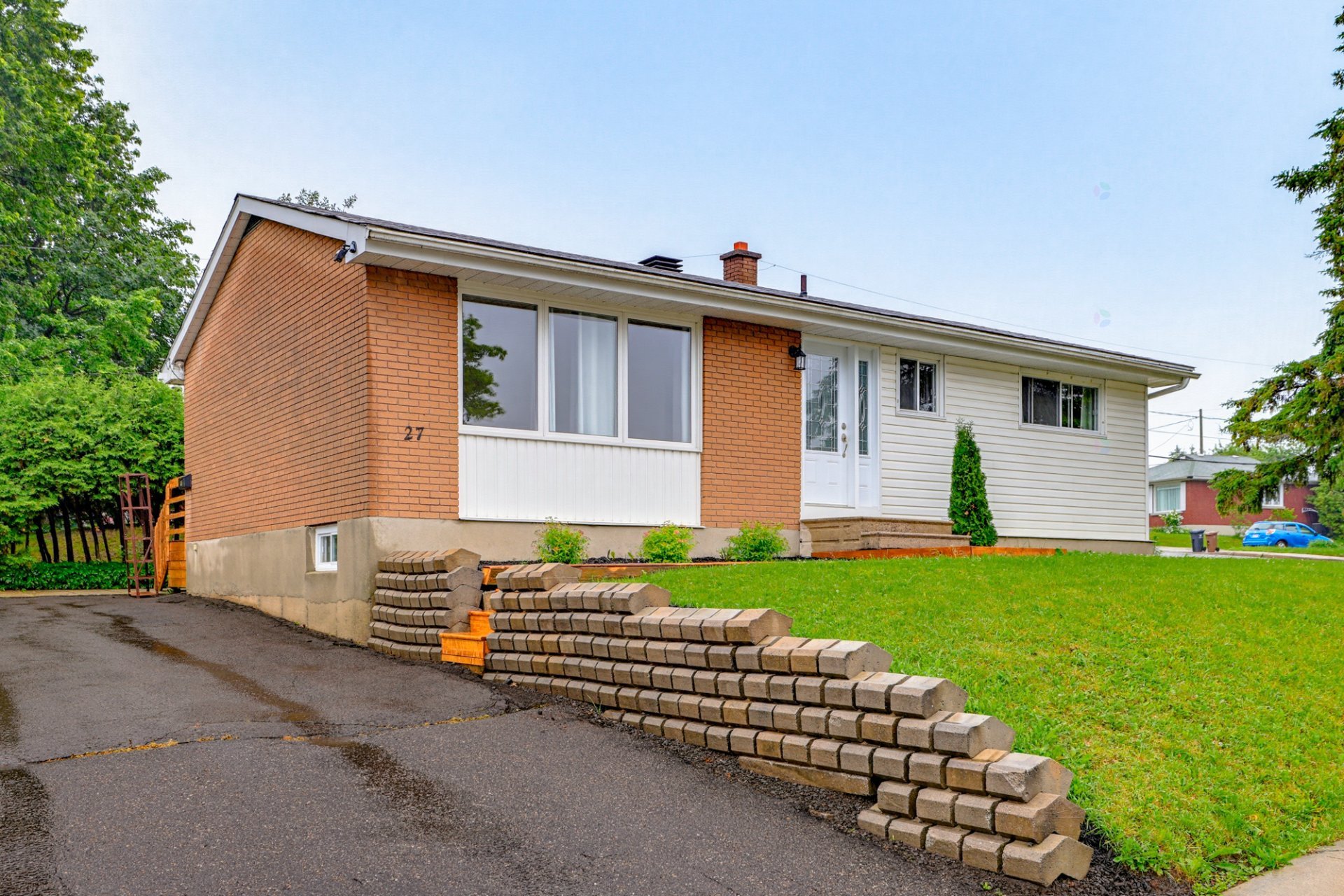 27 Rue Legault