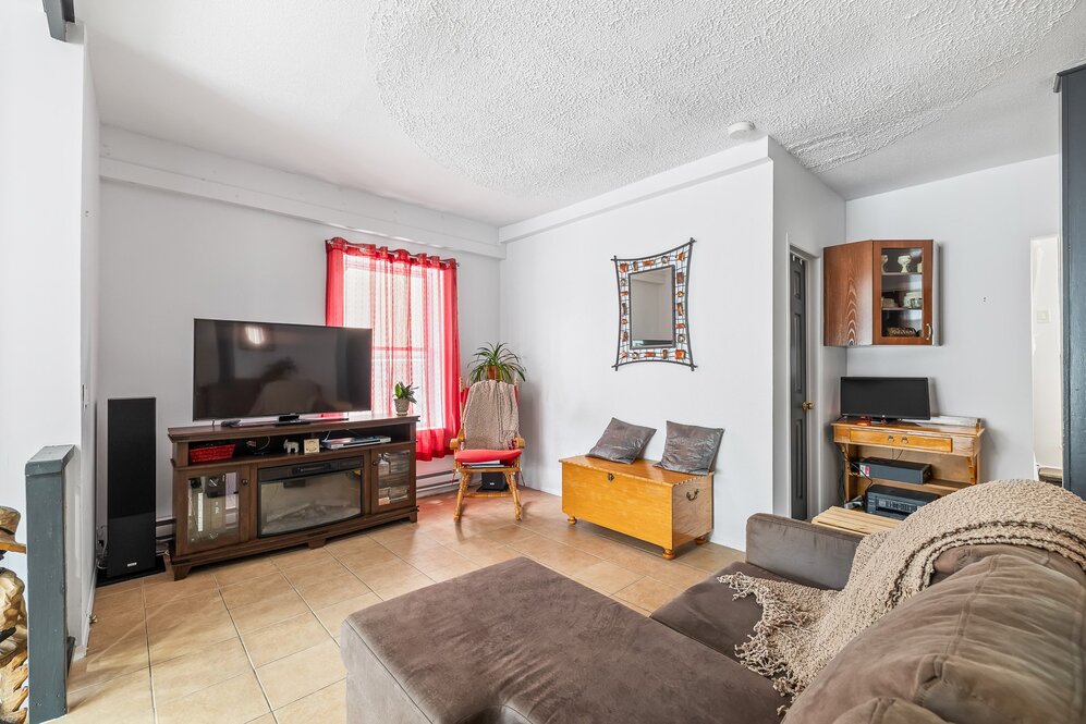 Living room - apt #1 main floor