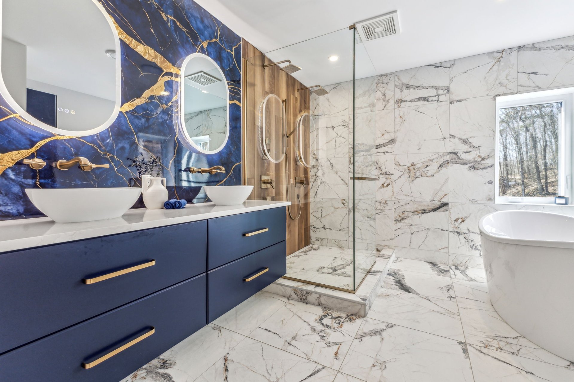 Salle de bains attenante à la CCP