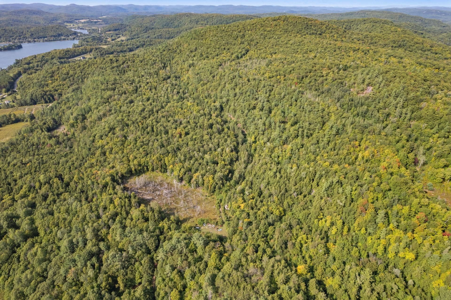 389 Ch. de Val-du-Lac 