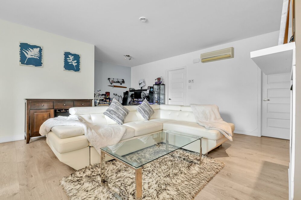 Salon - Avec air climatisé