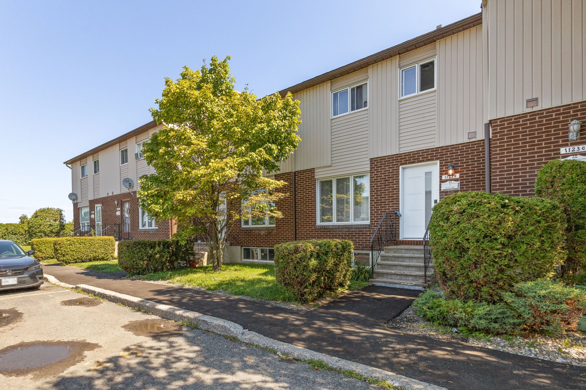 1123 Boul. St-René O. D — photo 2