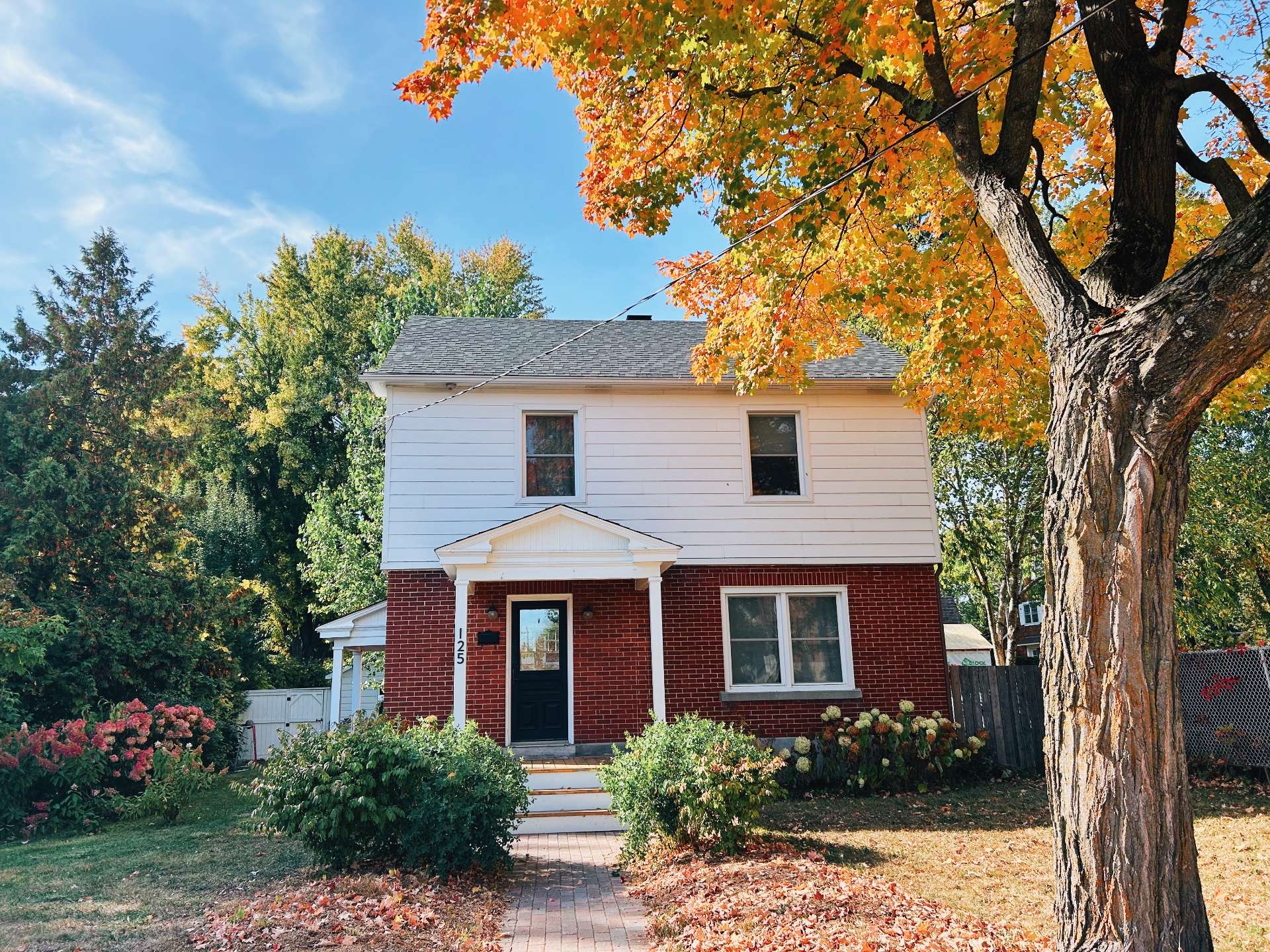 125 Rue Jean-René-Monette 