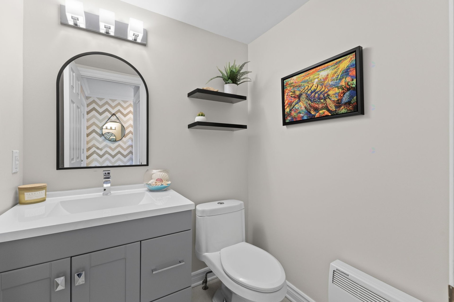 Powder room
