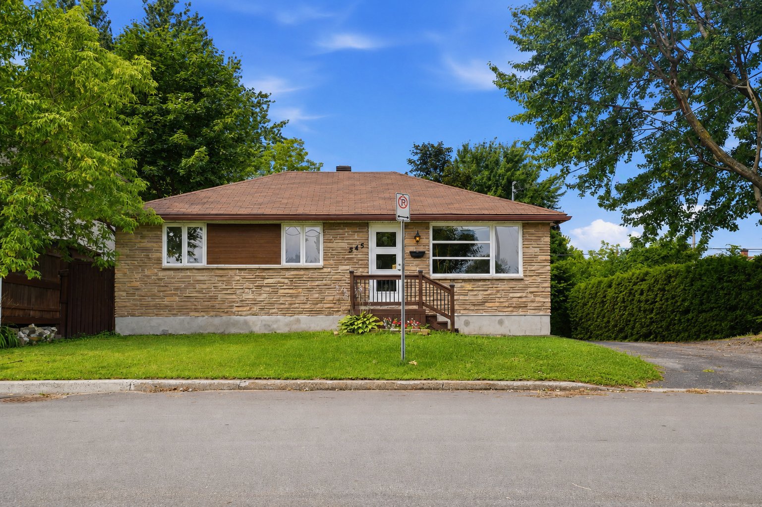 245 Rue Balsam 