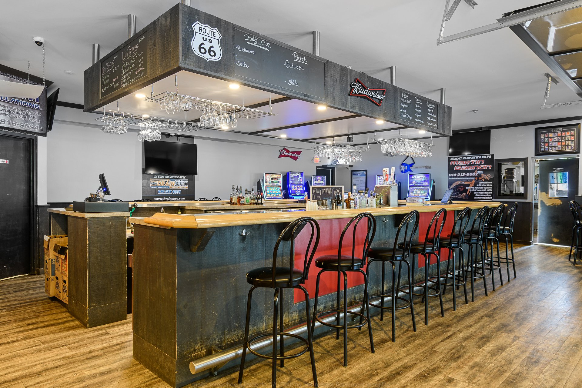 Bar
