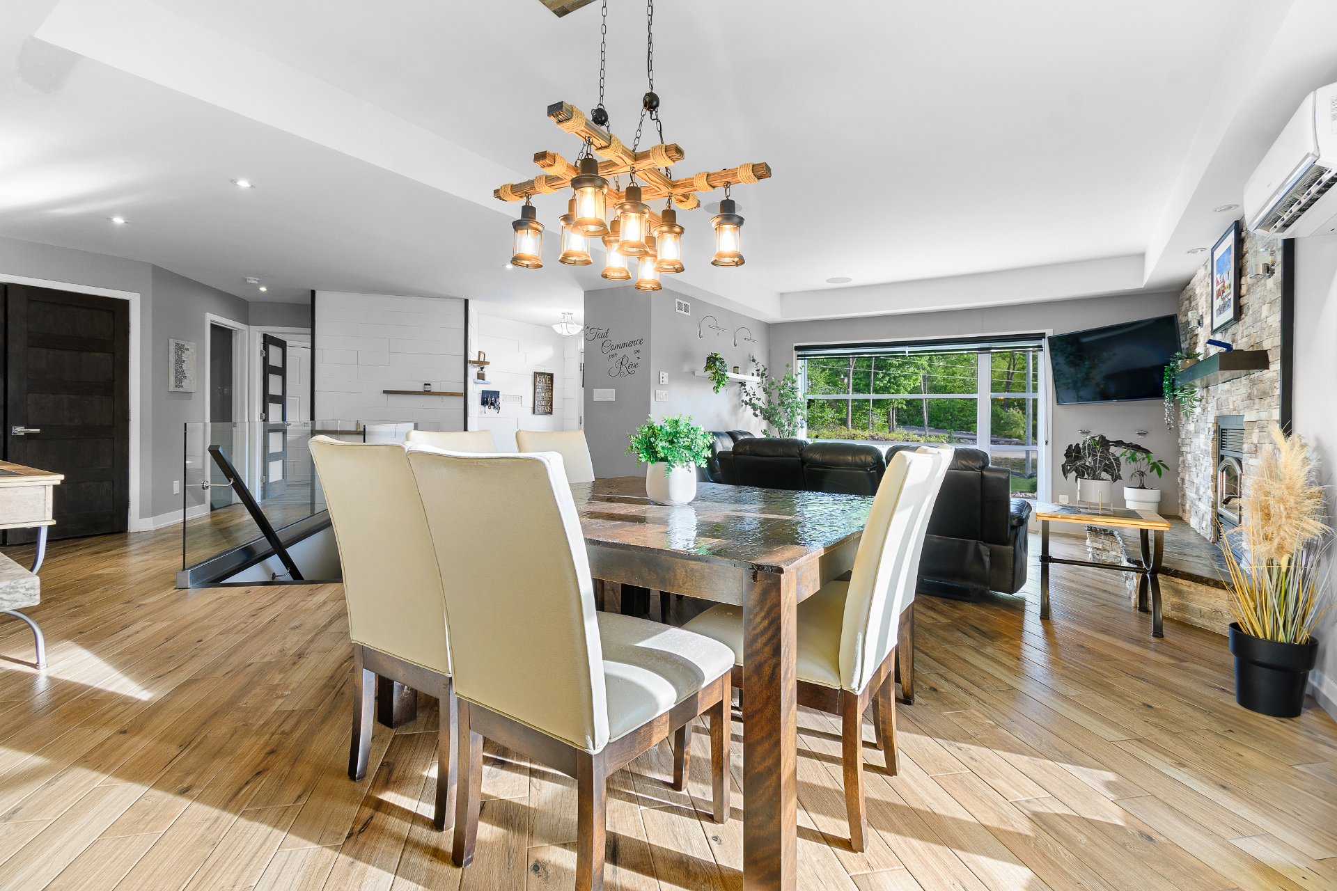 Dining room