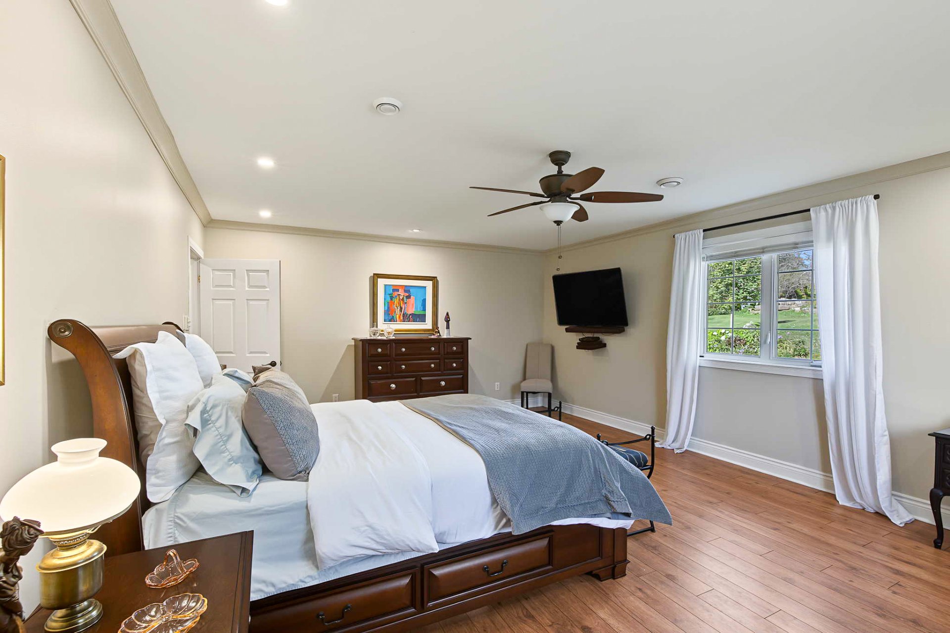 Primary bedroom